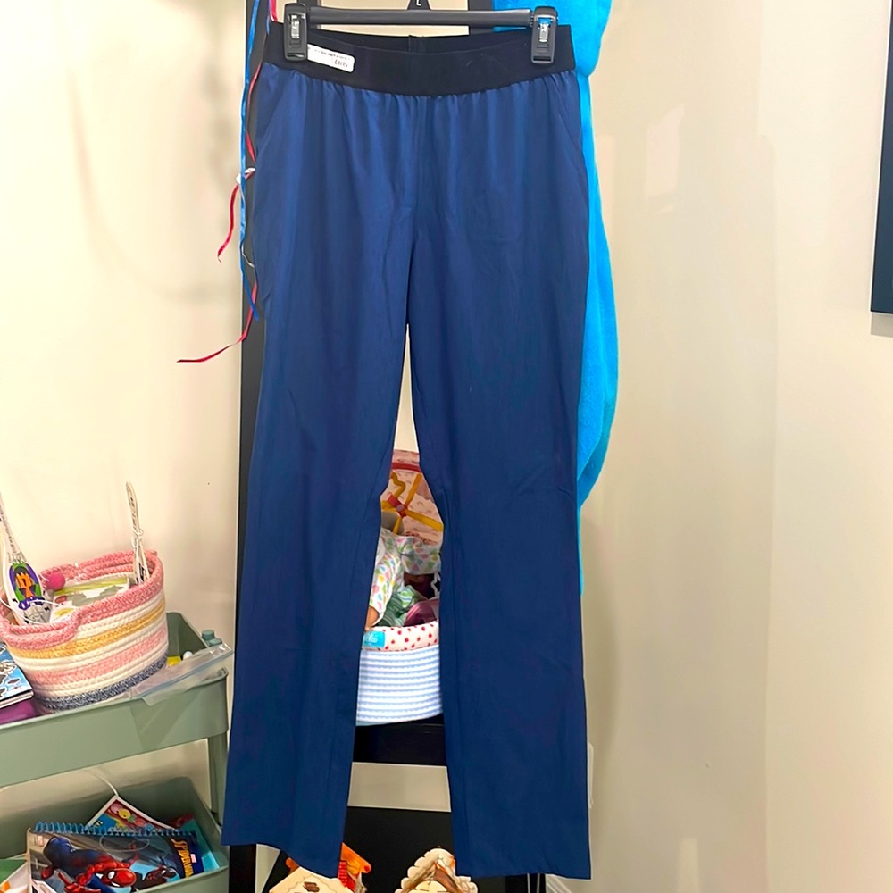 Jaanuu scrub pant